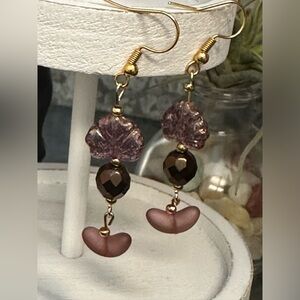 Fall leaf dangle earrings.